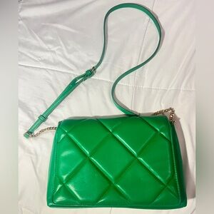 A New Day Green Quilted Crossbody Purse – Gold Chain – St. Patrick’s Day 🍀